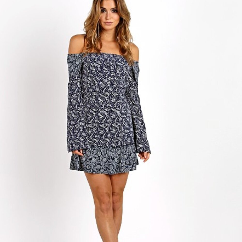 Stone Cold Fox Elsa Dress Size 2